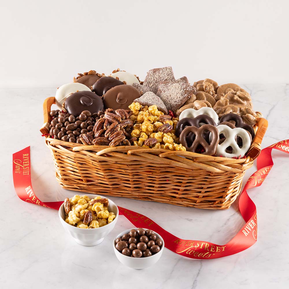 Southern Holiday Sweets Gift Basket